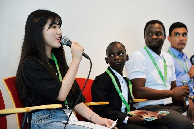 Youth delegate from South Korea speaks